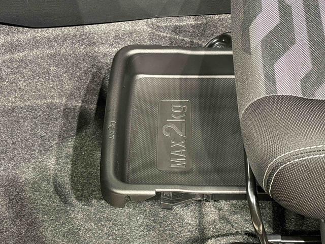 タフトＧ　クロムベンチャー　シートヒーター　ステアリングスイッチスカイフィールトップ　クロムパック　メッキパック　シルバーアンダーガーニッシュ　インテリアアクセント　ＬＥＤオートライト＆フォグランプ　リヤヒーターダクト　バックカメラ　アルミホイール　キーフリー（広島県）の中古車