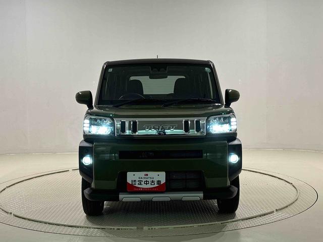 タフトＧ　クロムベンチャー　シートヒーター　ステアリングスイッチスカイフィールトップ　クロムパック　メッキパック　シルバーアンダーガーニッシュ　インテリアアクセント　ＬＥＤオートライト＆フォグランプ　リヤヒーターダクト　バックカメラ　アルミホイール　キーフリー（広島県）の中古車