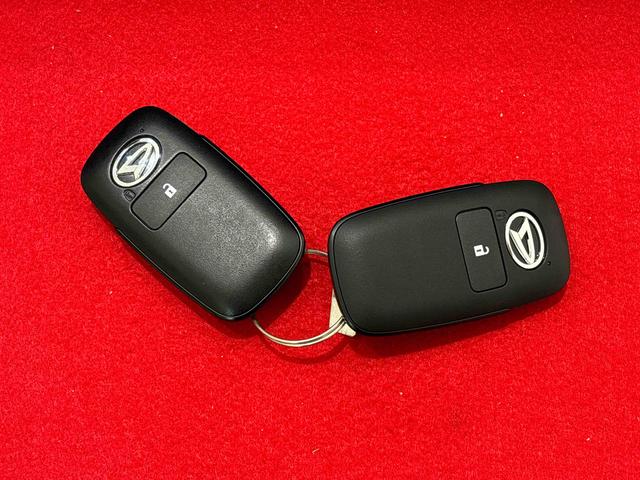 タフトＧ　クロムベンチャー　シートヒーター　ステアリングスイッチスカイフィールトップ　クロムパック　メッキパック　シルバーアンダーガーニッシュ　インテリアアクセント　ＬＥＤオートライト＆フォグランプ　リヤヒーターダクト　バックカメラ　アルミホイール　キーフリー（広島県）の中古車