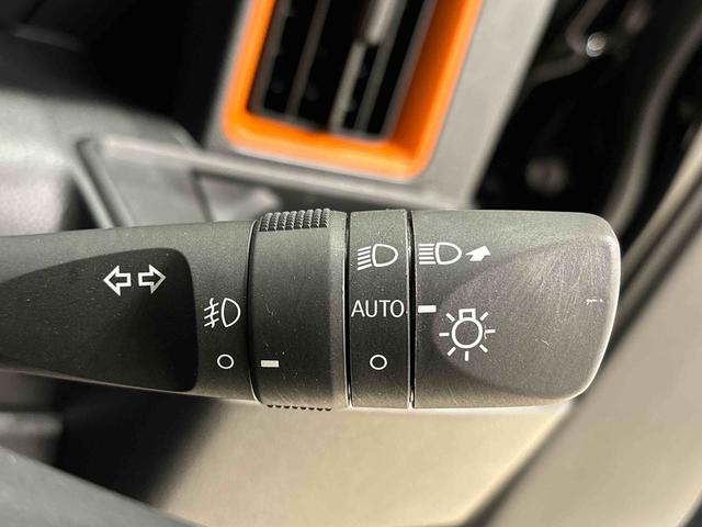 タントファンクロスターボ　　運転席・助手席シートヒーター純正ナビ装着用アップグレードパック　電動パーキングブレーキ　オートブレーキホールド機能　本革巻ステアリングホイール　１５インチアルミホイール　格納式リヤドアサンシェード　キーフリーシステム（広島県）の中古車