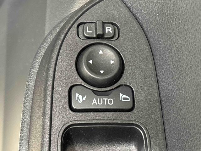 タントファンクロスターボ　　運転席・助手席シートヒーター純正ナビ装着用アップグレードパック　電動パーキングブレーキ　オートブレーキホールド機能　本革巻ステアリングホイール　１５インチアルミホイール　格納式リヤドアサンシェード　キーフリーシステム（広島県）の中古車