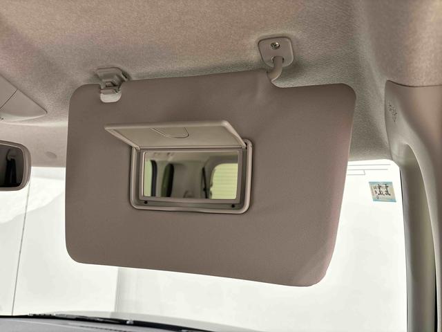 タントファンクロスターボ　　運転席・助手席シートヒーター純正ナビ装着用アップグレードパック　電動パーキングブレーキ　オートブレーキホールド機能　本革巻ステアリングホイール　１５インチアルミホイール　格納式リヤドアサンシェード　キーフリーシステム（広島県）の中古車