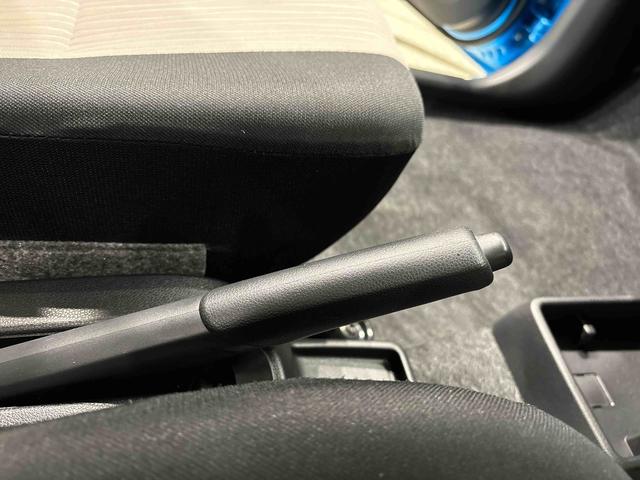 ミライースＸ　ＳＡIIIＬＥＤヘッドランプ　セキュリティアラーム　コーナーセンサー　１４インチフルホイールキャップ　キーレスエントリー　電動格納式ドアミラー　ショツピングフック　マニュアルエアコン（広島県）の中古車