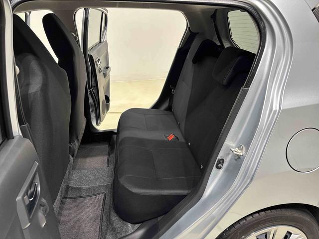 ミライースＸ　ＳＡIIIＬＥＤヘッドランプ　セキュリティアラーム　コーナーセンサー　１４インチフルホイールキャップ　キーレスエントリー　電動格納式ドアミラー　ショツピングフック　マニュアルエアコン（広島県）の中古車