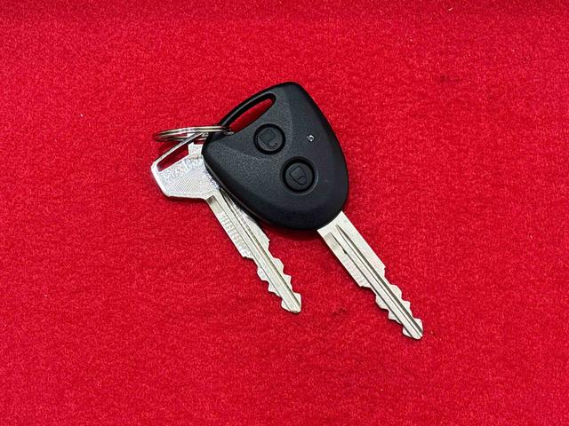 ミライースＸ　ＳＡIIIＬＥＤヘッドランプ　セキュリティアラーム　コーナーセンサー　１４インチフルホイールキャップ　キーレスエントリー　電動格納式ドアミラー　ショツピングフック　マニュアルエアコン（広島県）の中古車