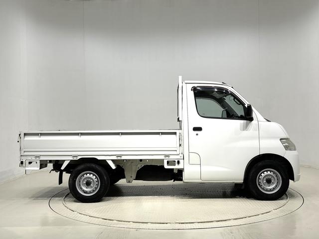 タウンエーストラックＤＸ　Ｘエディション　純正ナビゲーション　ドライブレコーダー４ＷＤ　４速ＡＴ　パワーウインドウ　手引き式サイドブレーキ　キーレスエントリー（広島県）の中古車