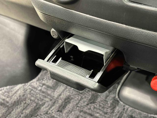 タウンエーストラックＤＸ　Ｘエディション　純正ナビゲーション　ドライブレコーダー４ＷＤ　４速ＡＴ　パワーウインドウ　手引き式サイドブレーキ　キーレスエントリー（広島県）の中古車