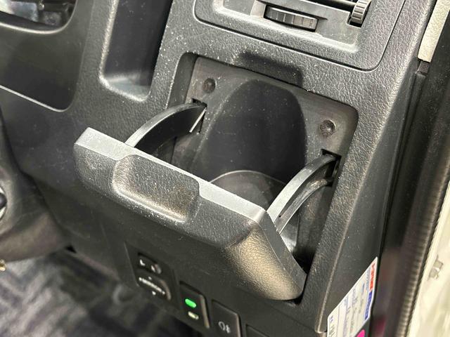 タウンエーストラックＤＸ　Ｘエディション　純正ナビゲーション　ドライブレコーダー４ＷＤ　４速ＡＴ　パワーウインドウ　手引き式サイドブレーキ　キーレスエントリー（広島県）の中古車