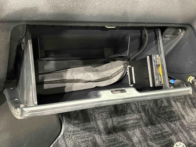 タウンエーストラックＤＸ　Ｘエディション　純正ナビゲーション　ドライブレコーダー４ＷＤ　４速ＡＴ　パワーウインドウ　手引き式サイドブレーキ　キーレスエントリー（広島県）の中古車