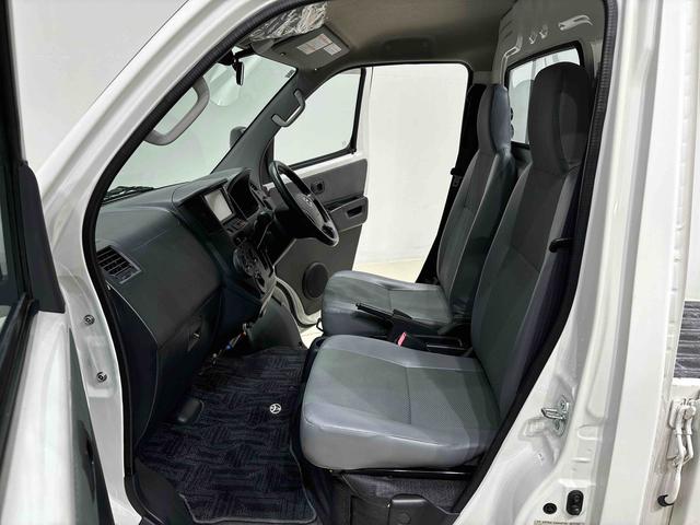タウンエーストラックＤＸ　Ｘエディション　純正ナビゲーション　ドライブレコーダー４ＷＤ　４速ＡＴ　パワーウインドウ　手引き式サイドブレーキ　キーレスエントリー（広島県）の中古車