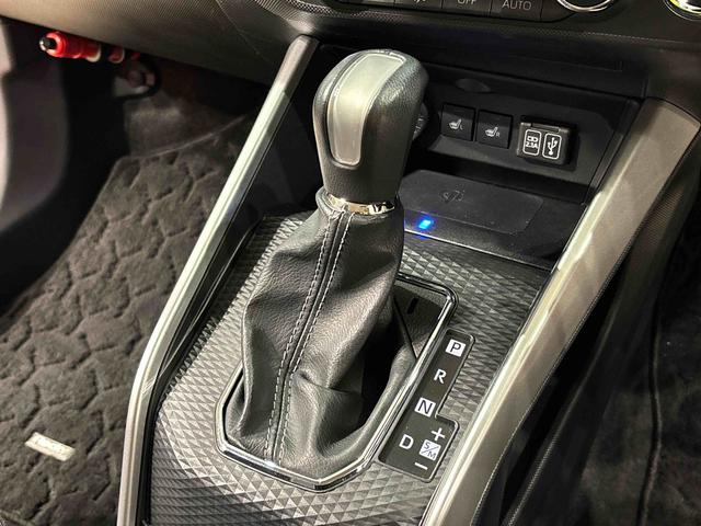 ロッキープレミアム　　ナビ・ドラレコ・ＥＴＣ付き契約後点検／延長保証追加プランあり／ブラインドスポットモニタ／ＴＶコントロールキット／置くだけ充電／ＵＳＢポート／ＬＥＤヘッドランプ・フォグランプ　全車速追従機能付アダプティブクルーズコントロール（広島県）の中古車