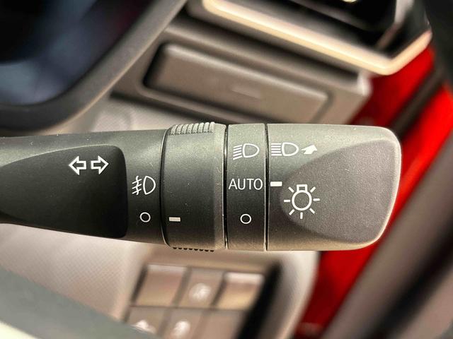 ロッキープレミアム　　ナビ・ドラレコ・ＥＴＣ付き契約後点検／延長保証追加プランあり／ブラインドスポットモニタ／ＴＶコントロールキット／置くだけ充電／ＵＳＢポート／ＬＥＤヘッドランプ・フォグランプ　全車速追従機能付アダプティブクルーズコントロール（広島県）の中古車