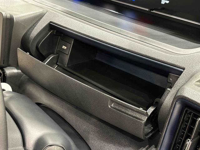 タントカスタムＸ　バックモニター対応　電動パーキングブレーキＬＥＤオートライト　パワースライドドアウェルカムオープン機能　オート電動格納式ドアミラー　助手席ロングスライド　助手席イージークローザー　アルミホイール　キーフリーシステム（広島県）の中古車