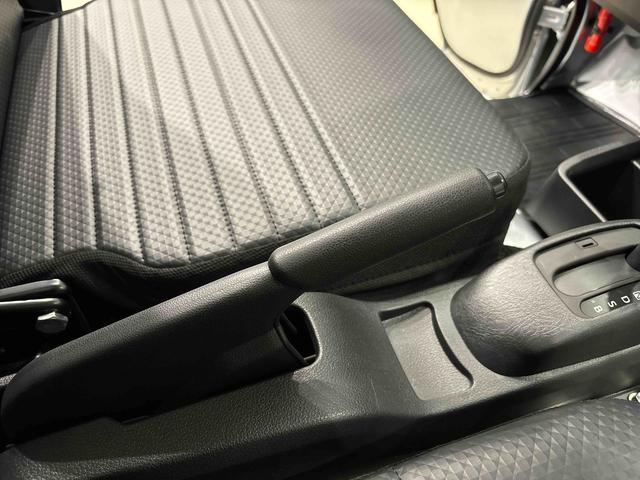 ハイゼットトラックスタンダード　農用スペシャル　４ＷＤ　大型荷台作業灯付リヤ４枚リーフスプリング　スーパーデフロック　アイドリングストップ車　スマートアシスト　ＡＭ／ＦＭラジオ　オートライト　バッテリーカバー　平床三方開　助手席側サイドアンダーミラー　運転席カップホルダー（広島県）の中古車