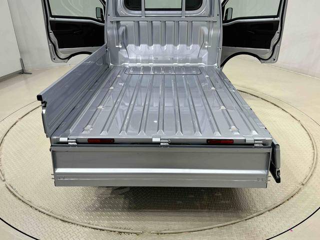 ハイゼットトラックスタンダード　農用スペシャル　４ＷＤ　大型荷台作業灯付リヤ４枚リーフスプリング　スーパーデフロック　アイドリングストップ車　スマートアシスト　ＡＭ／ＦＭラジオ　オートライト　バッテリーカバー　平床三方開　助手席側サイドアンダーミラー　運転席カップホルダー（広島県）の中古車