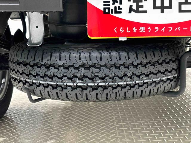 ハイゼットトラックスタンダード　農用スペシャル　４ＷＤ　大型荷台作業灯付リヤ４枚リーフスプリング　スーパーデフロック　アイドリングストップ車　スマートアシスト　ＡＭ／ＦＭラジオ　オートライト　バッテリーカバー　平床三方開　助手席側サイドアンダーミラー　運転席カップホルダー（広島県）の中古車