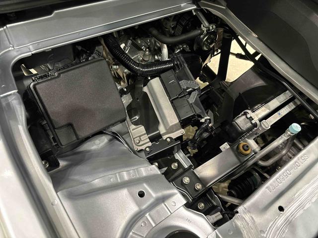 ハイゼットトラックスタンダード　農用スペシャル　４ＷＤ　大型荷台作業灯付リヤ４枚リーフスプリング　スーパーデフロック　アイドリングストップ車　スマートアシスト　ＡＭ／ＦＭラジオ　オートライト　バッテリーカバー　平床三方開　助手席側サイドアンダーミラー　運転席カップホルダー（広島県）の中古車