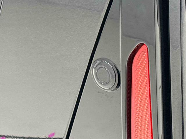 タントカスタムＲＳＬＥＤオートライト　パワースライドドアウェルカムオープン機能　電動パーキングブレーキ　運転席助手席シートヒーター　アルミホイール　キーフリーシステム　　オート電動格納式ドアミラー（広島県）の中古車