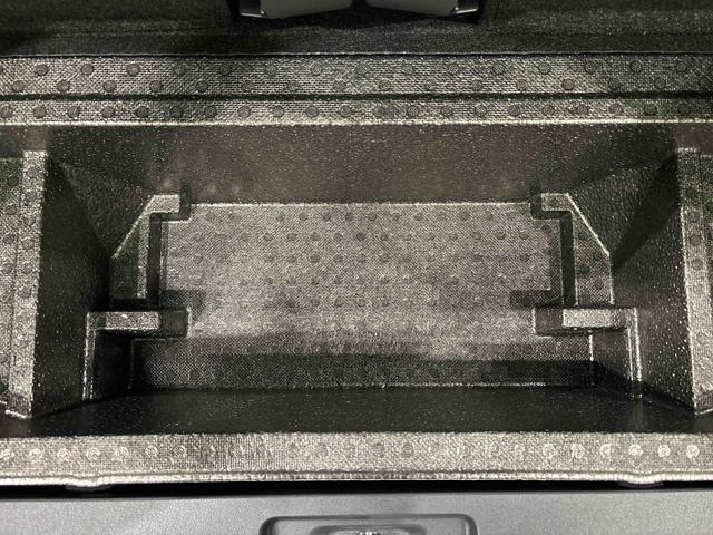 タントカスタムＸＬＥＤオートライト　パワースライドドアウェルカムオープン機能　オート電動格納式ドアミラー　助手席ロングスライド　助手席イージークローザー　アルミホイール　キーフリーシステム（広島県）の中古車