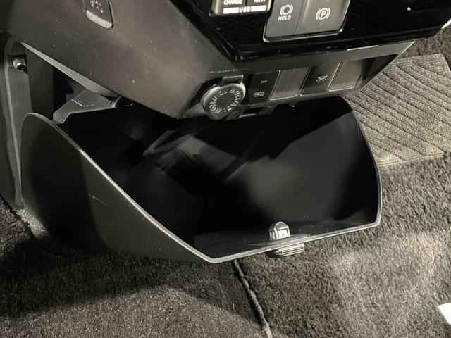 トールカスタムＧ　ナビ　パノラマモニター　ドラレコ　ＥＴＣＬＥＤヘッドランプ・フォグランプ　　アルミホイール　オートライト　プッシュボタンスタート　クルーズコントロール　　コーナーセンサー　パワースライドドア　キーフリーシステム（広島県）の中古車