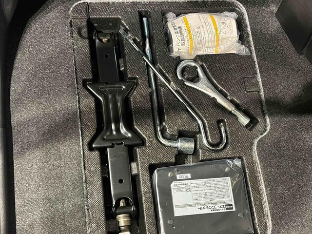 トールカスタムＧ　ナビ　パノラマモニター　ドラレコ　ＥＴＣＬＥＤヘッドランプ・フォグランプ　　アルミホイール　オートライト　プッシュボタンスタート　クルーズコントロール　　コーナーセンサー　パワースライドドア　キーフリーシステム（広島県）の中古車