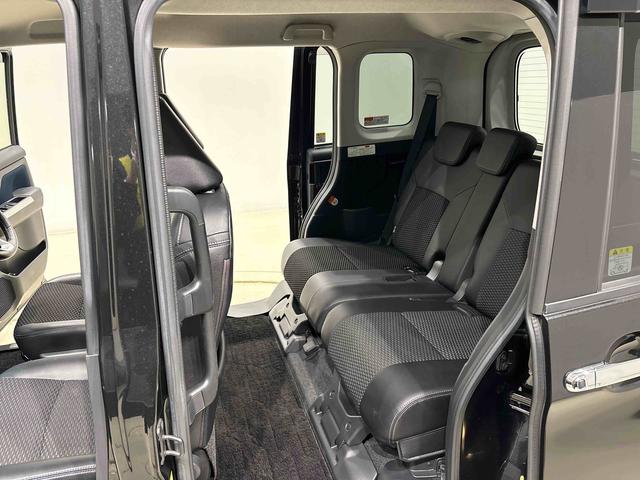 トールカスタムＧ　ナビ　パノラマモニター　ドラレコ　ＥＴＣＬＥＤヘッドランプ・フォグランプ　　アルミホイール　オートライト　プッシュボタンスタート　クルーズコントロール　　コーナーセンサー　パワースライドドア　キーフリーシステム（広島県）の中古車