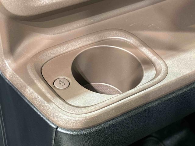 ムーヴキャンバスセオリーＧ　カーナビ　バックカメラ付きＬＥＤオートライト・フォグランプ　電動パーキングブレーキ　プッシュボタンスタート　セキュリティアラーム　バックカメラ　両側パワースライドドアウエルカムオープン機能　オート電動格納式ドアミラー（広島県）の中古車