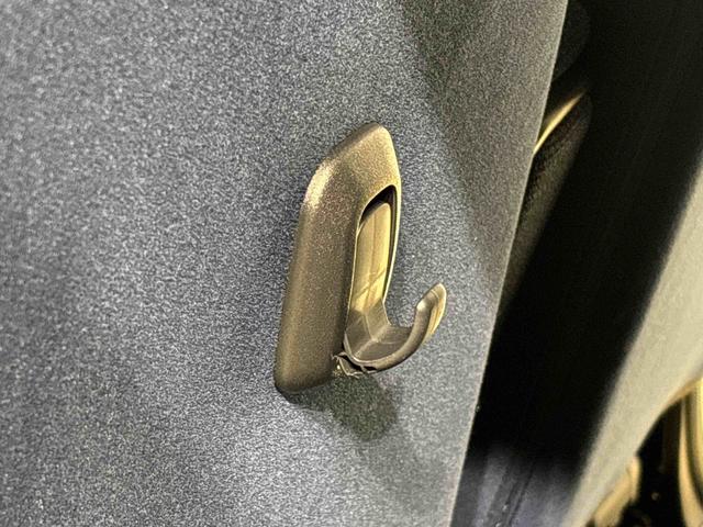 ムーヴキャンバスセオリーＧ　カーナビ　バックカメラ付きＬＥＤオートライト・フォグランプ　電動パーキングブレーキ　プッシュボタンスタート　セキュリティアラーム　バックカメラ　両側パワースライドドアウエルカムオープン機能　オート電動格納式ドアミラー（広島県）の中古車