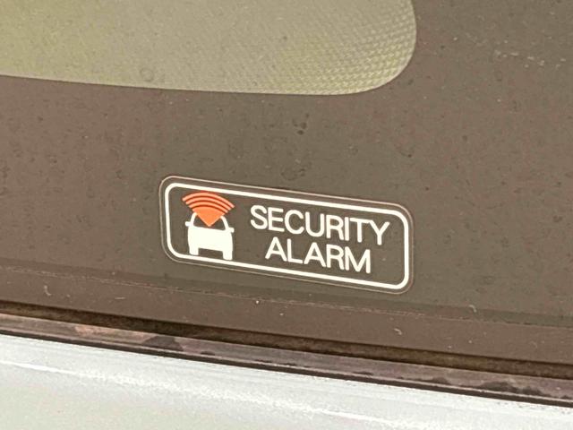 ムーヴキャンバスセオリーＧ　カーナビ　バックカメラ付きＬＥＤオートライト・フォグランプ　電動パーキングブレーキ　プッシュボタンスタート　セキュリティアラーム　バックカメラ　両側パワースライドドアウエルカムオープン機能　オート電動格納式ドアミラー（広島県）の中古車