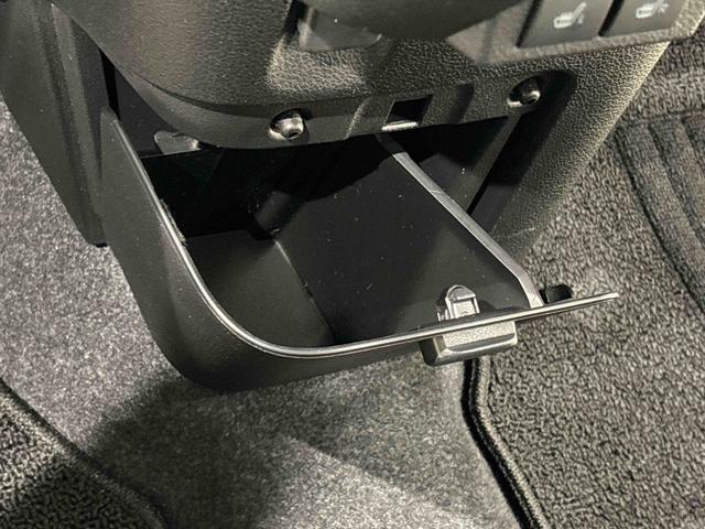 ムーヴキャンバスストライプスＧターボ　カーナビ　バックモニター　キーフリー電動パーキングブレーキ　後席両側パワースライドドア　運転席・助手席シートヒーター　ＬＥＤヘッドライト・フォグランプ　オートライト　サイドエアバッグ　アイドリングストップ機能（広島県）の中古車