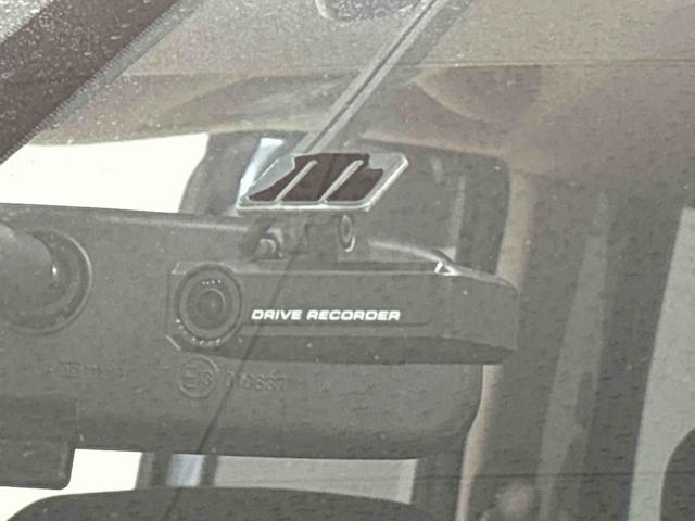 セレナ２０Ｘ　Ｓ−ハイブリッド　ナビ　ドラレコ　ＥＴＣオートエアコン　ホイールキャップ　オートライト　プッシュボタンスタート　　キーフリーシステム（広島県）の中古車