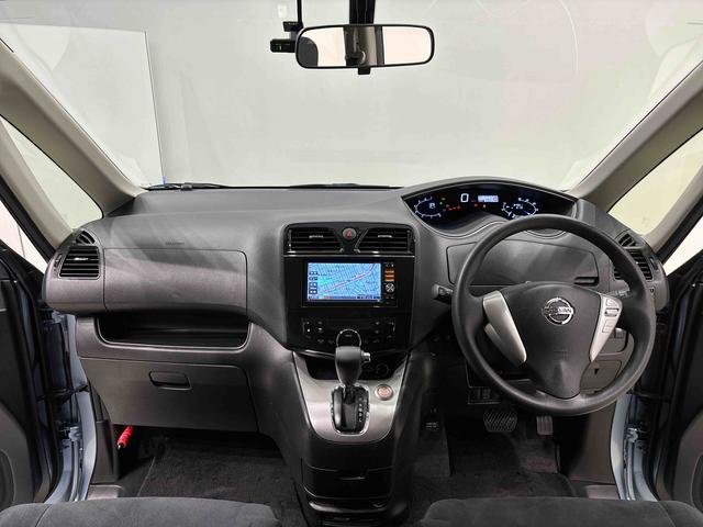 セレナ２０Ｘ　Ｓ−ハイブリッド　ナビ　ドラレコ　ＥＴＣオートエアコン　ホイールキャップ　オートライト　プッシュボタンスタート　　キーフリーシステム（広島県）の中古車