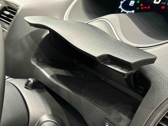 セレナ２０Ｘ　Ｓ−ハイブリッド　ナビ　ドラレコ　ＥＴＣオートエアコン　ホイールキャップ　オートライト　プッシュボタンスタート　　キーフリーシステム（広島県）の中古車