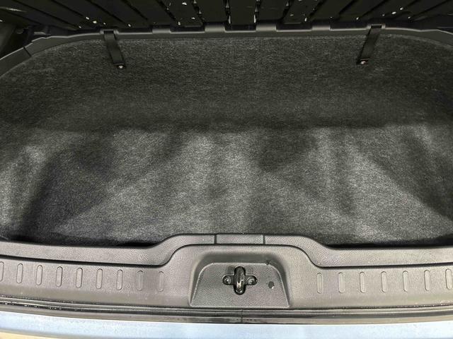 セレナ２０Ｘ　Ｓ−ハイブリッド　ナビ　ドラレコ　ＥＴＣオートエアコン　ホイールキャップ　オートライト　プッシュボタンスタート　　キーフリーシステム（広島県）の中古車