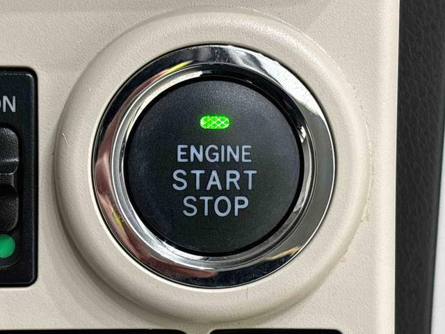 ムーヴキャンバスＸメイクアップリミテッド　ＳＡIII　ナビ　パノラマモニタードラレコ　ハロゲンライト　ＬＥＤフォグランプ　置き楽ボックス　オートライト　プッシュボタンスタート　セキュリティアラーム　パノラマモニター対応カメラ　両側パワースライドドア（広島県）の中古車