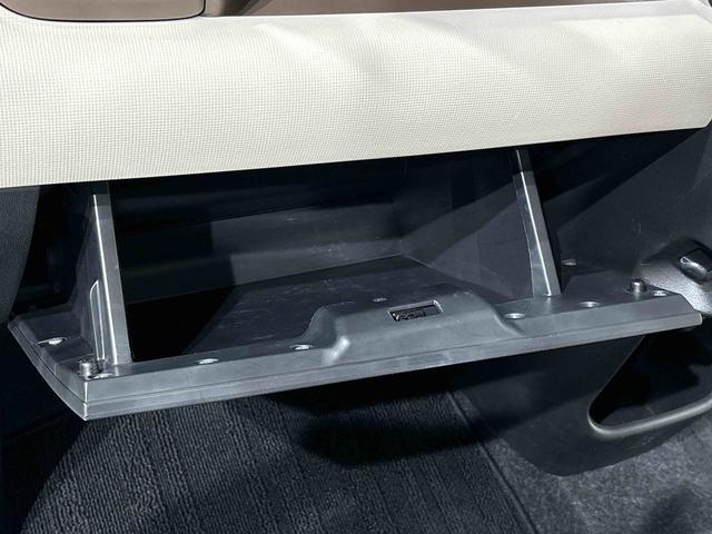 ムーヴキャンバスＸメイクアップリミテッド　ＳＡIII　ナビ　パノラマモニタードラレコ　ハロゲンライト　ＬＥＤフォグランプ　置き楽ボックス　オートライト　プッシュボタンスタート　セキュリティアラーム　パノラマモニター対応カメラ　両側パワースライドドア（広島県）の中古車