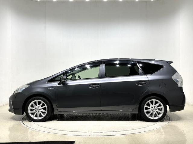 プリウスアルファＧツーリングセレクションナビゲーション　バックモニター　ＥＴＣ　オートエアコン　電動格納式ドアミラー　プッシュスタート　オートライト　フォグランプアルミホイール（広島県）の中古車