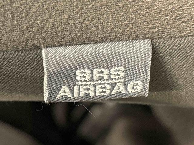 プリウスアルファＧツーリングセレクションナビゲーション　バックモニター　ＥＴＣ　オートエアコン　電動格納式ドアミラー　プッシュスタート　オートライト　フォグランプアルミホイール（広島県）の中古車