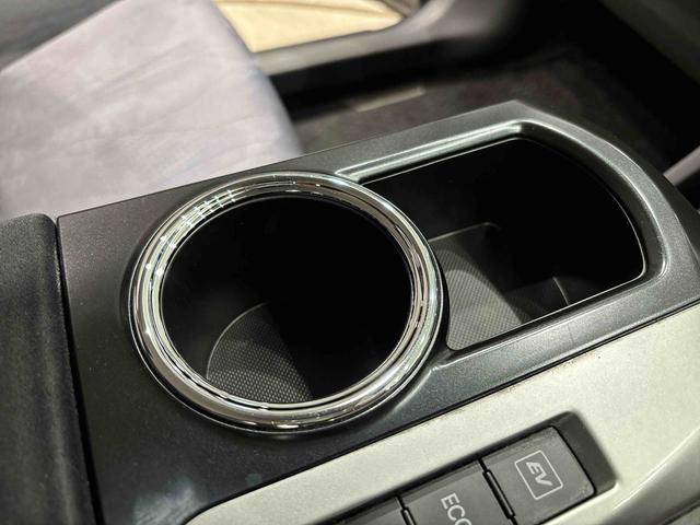 プリウスアルファＧツーリングセレクションナビゲーション　バックモニター　ＥＴＣ　オートエアコン　電動格納式ドアミラー　プッシュスタート　オートライト　フォグランプアルミホイール（広島県）の中古車