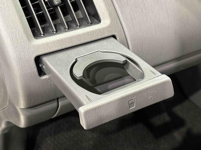 プリウスアルファＧツーリングセレクションナビゲーション　バックモニター　ＥＴＣ　オートエアコン　電動格納式ドアミラー　プッシュスタート　オートライト　フォグランプアルミホイール（広島県）の中古車