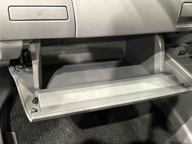 プリウスアルファＧツーリングセレクションナビゲーション　バックモニター　ＥＴＣ　オートエアコン　電動格納式ドアミラー　プッシュスタート　オートライト　フォグランプアルミホイール（広島県）の中古車