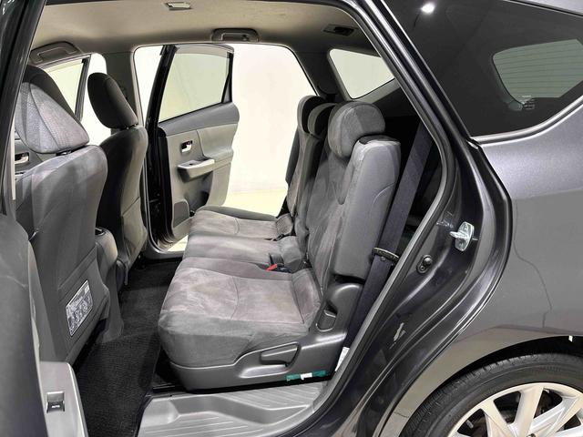 プリウスアルファＧツーリングセレクションナビゲーション　バックモニター　ＥＴＣ　オートエアコン　電動格納式ドアミラー　プッシュスタート　オートライト　フォグランプアルミホイール（広島県）の中古車