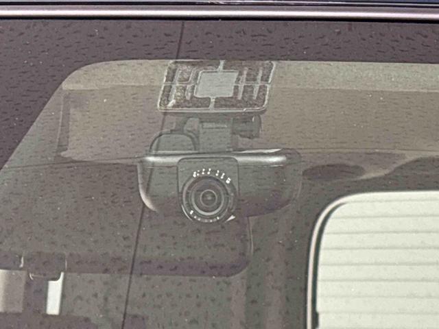 トールカスタムＧ　リミテッド　ナビ　ドラレコ　ＥＴＣＬＥＤヘッドランプ・フォグランプ　アルミホイール　オートライト　プッシュボタンスタート　　パワースライドドア　キーフリーシステム（広島県）の中古車