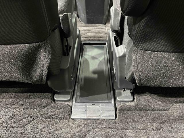 トールカスタムＧ　リミテッド　ナビ　ドラレコ　ＥＴＣＬＥＤヘッドランプ・フォグランプ　アルミホイール　オートライト　プッシュボタンスタート　　パワースライドドア　キーフリーシステム（広島県）の中古車