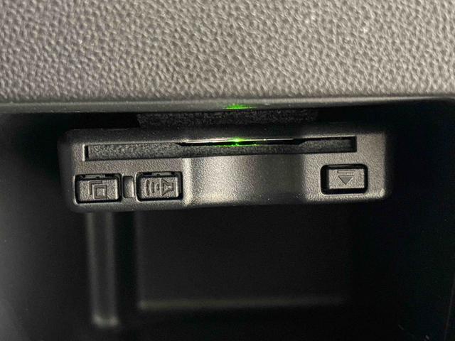 ムーヴキャンバスXメイクアップリミテッド SAIII ナビ ドラレコ ETCパノラマモニター対応カメラ 両側パワースライドドア ハロゲンライト LEDフォグランプ 置き楽ボックス オートライト プッシュボタンスタート セキュリティアラーム(広島県)の中古車