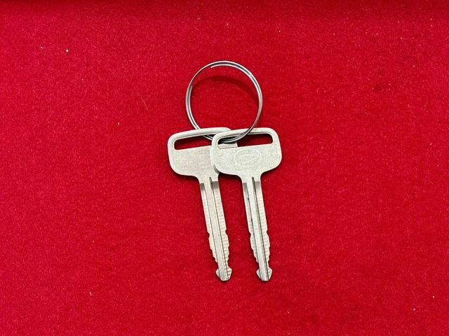 ハイゼットトラックスタンダードＬＥＤヘッドランプ　　運転席ＳＲＳエアバック　バックソナー　電動式パワーステアリング　ＡＭ／ＦＭラジオ　あゆみ板掛けテールゲート　ＶＳＣ＆ＴＲＣ（広島県）の中古車