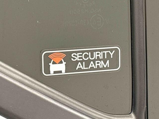 ミライースＸ　リミテッドＳＡIIIＬＥＤヘッドランプ　セキュリティアラーム　コーナーセンサー　１４インチフルホイールキャップ　キーレスエントリー　電動格納式ドアミラー　ショツピングフック　マニュアルエアコン（広島県）の中古車