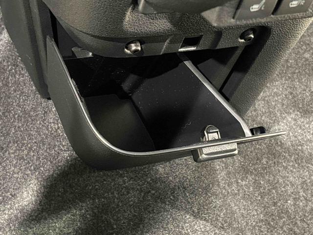 ムーヴキャンバスストライプスGLEDオートライト・フォグランプ 電動パーキングブレーキ プッシュボタンスタート セキュリティアラーム バックカメラ 両側パワースライドドアウエルカムオープン機能 オート電動格納式ドアミラー(広島県)の中古車