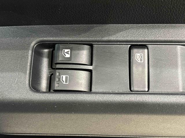 ハイゼットカーゴＤＸ　　納車前点検整備あり／メーカー保証あり（保障継承）ＬＥＤヘッドランプ　トップシェイドガラス　コーナーセンサー　オーバーヘッドシェルフ　フロントドアパワーウインドウ　キーレスエントリー　ＡＭ／ＦＭラジオ　テンパータイヤ　スチールホイール（広島県）の中古車