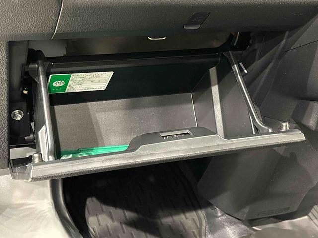 ハイゼットカーゴＤＸ　　納車前点検整備あり／メーカー保証あり（保障継承）ＬＥＤヘッドランプ　トップシェイドガラス　コーナーセンサー　オーバーヘッドシェルフ　フロントドアパワーウインドウ　キーレスエントリー　ＡＭ／ＦＭラジオ　テンパータイヤ　スチールホイール（広島県）の中古車